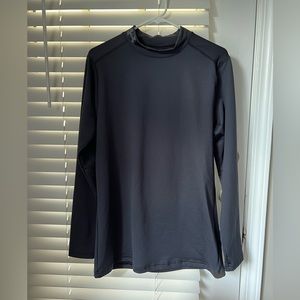 Under Armour Men’s Long Sleeve Cold Gear in Black